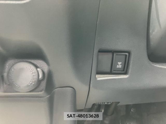 Suzuki PALETTE 2011-06 7329255-19