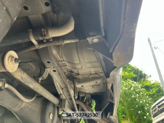 Suzuki PALETTE 2012-03 8209482-16