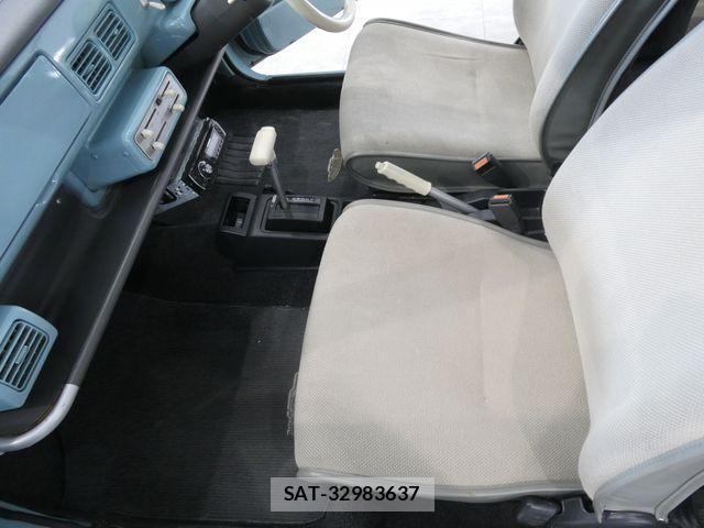 Nissan PAO 2019-09 7223407-18