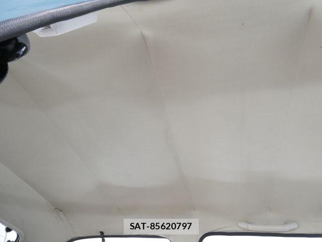 Nissan PAO 1989-07 7393514-29