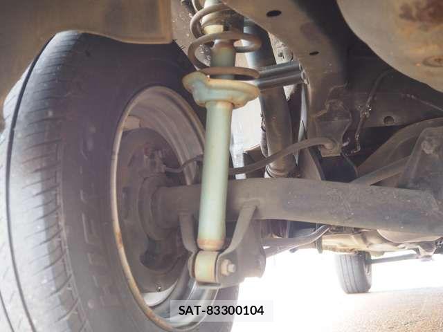 Nissan PAO 1990-04 8209483-11