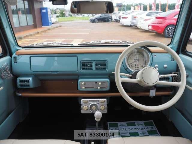 Nissan PAO 1990-04 8209483-1