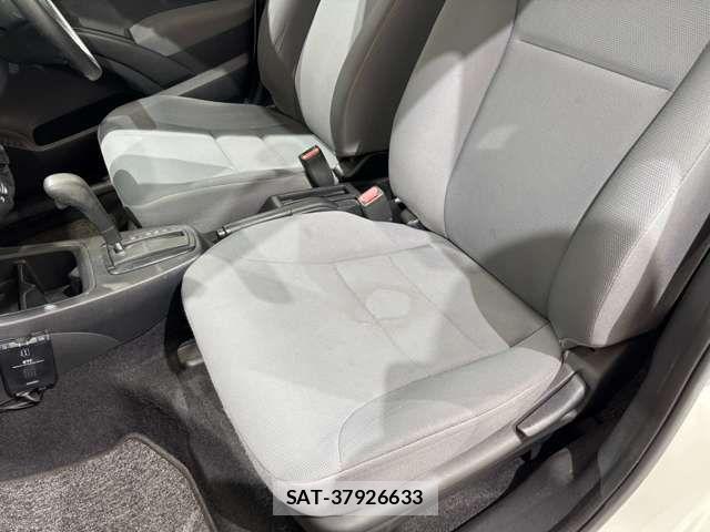 Honda e 2007-12 6527131-13