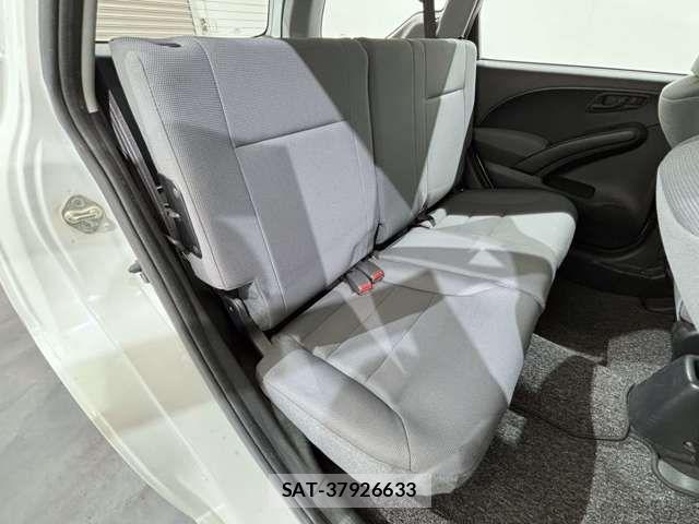 Honda e 2007-12 6527131-14