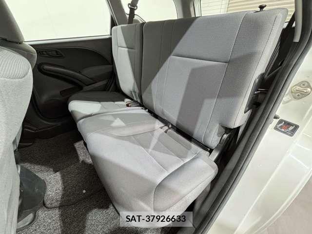 Honda e 2007-12 6527131-15