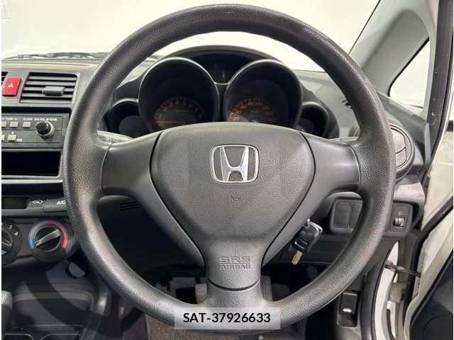 Honda e 2007-12 6527131-18