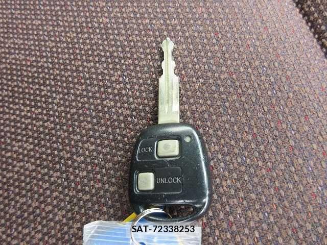 Toyota PASSO 2012-06 1056267-11