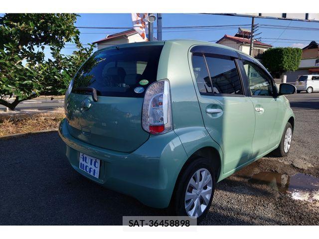 Toyota PASSO 2014-06 1073753-4