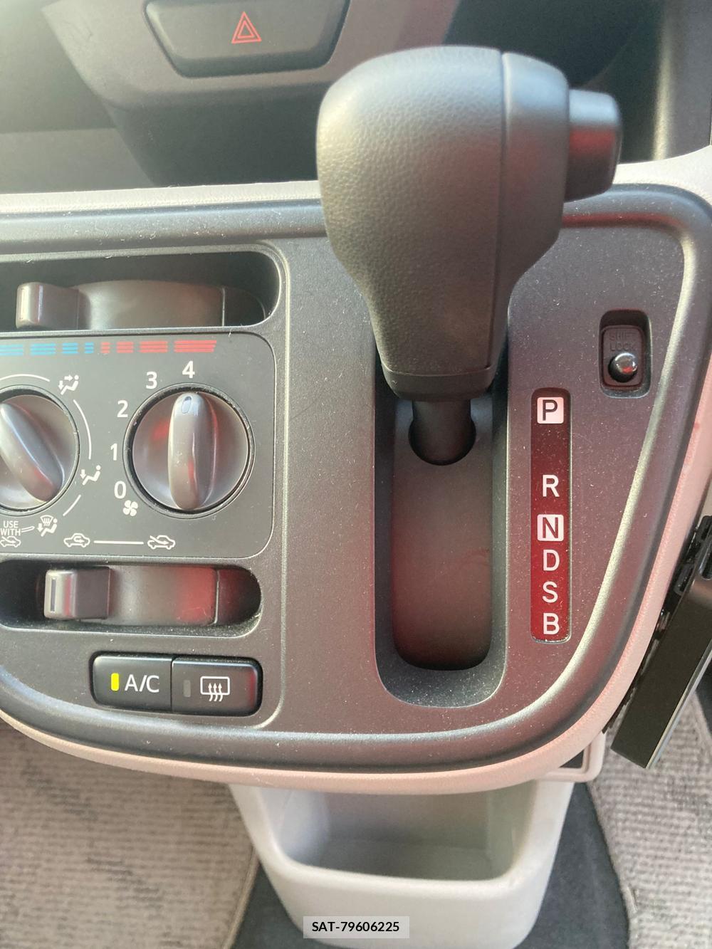 Toyota PASSO 2018 1252847-18