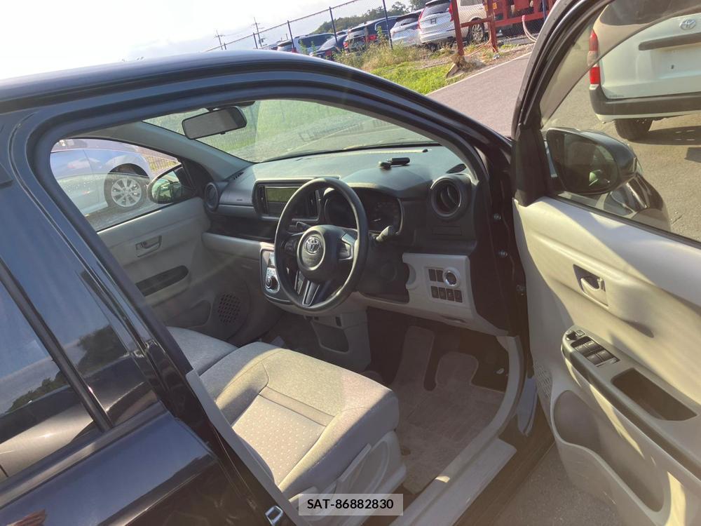 Toyota PASSO 2018-08 1300109-11