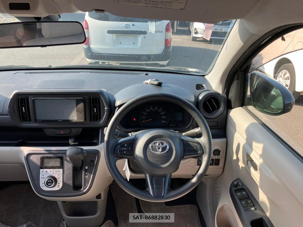 Toyota PASSO 2018-08 1300109-13