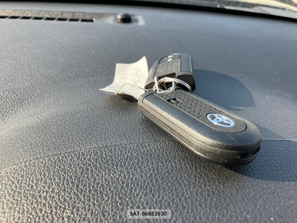 Toyota PASSO 2018-08 1300109-18