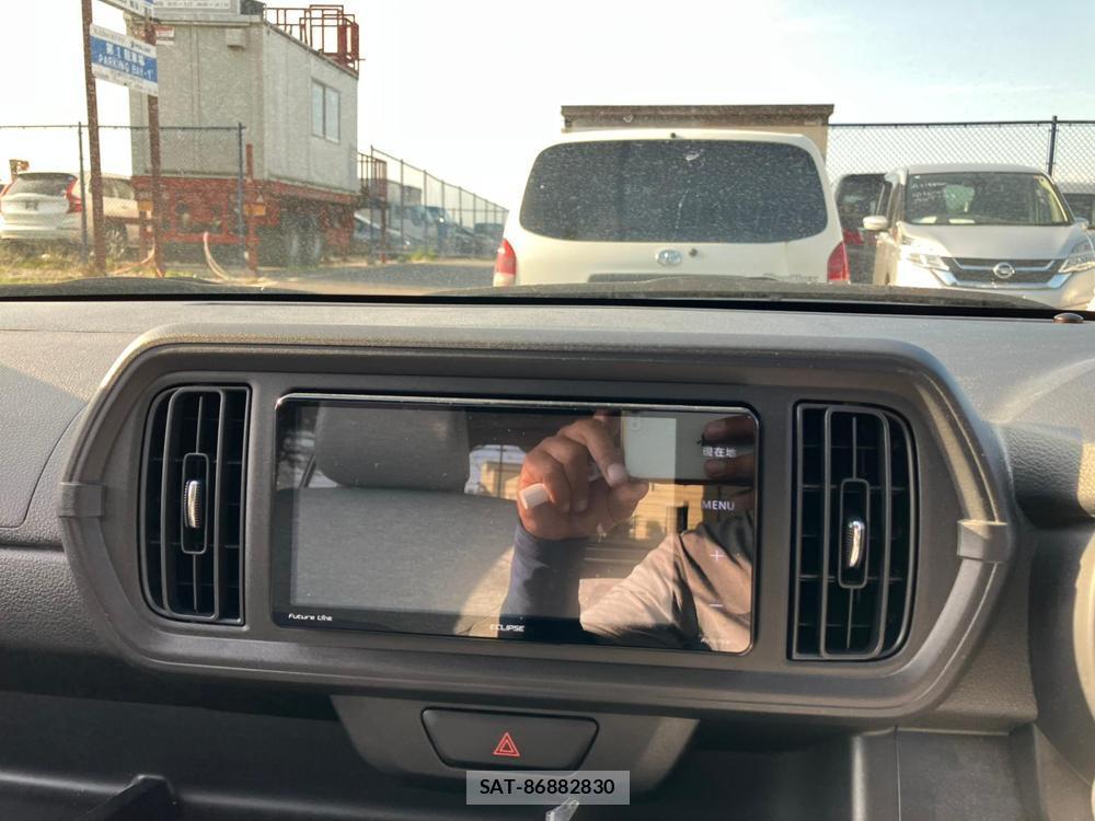 Toyota PASSO 2018-08 1300109-20