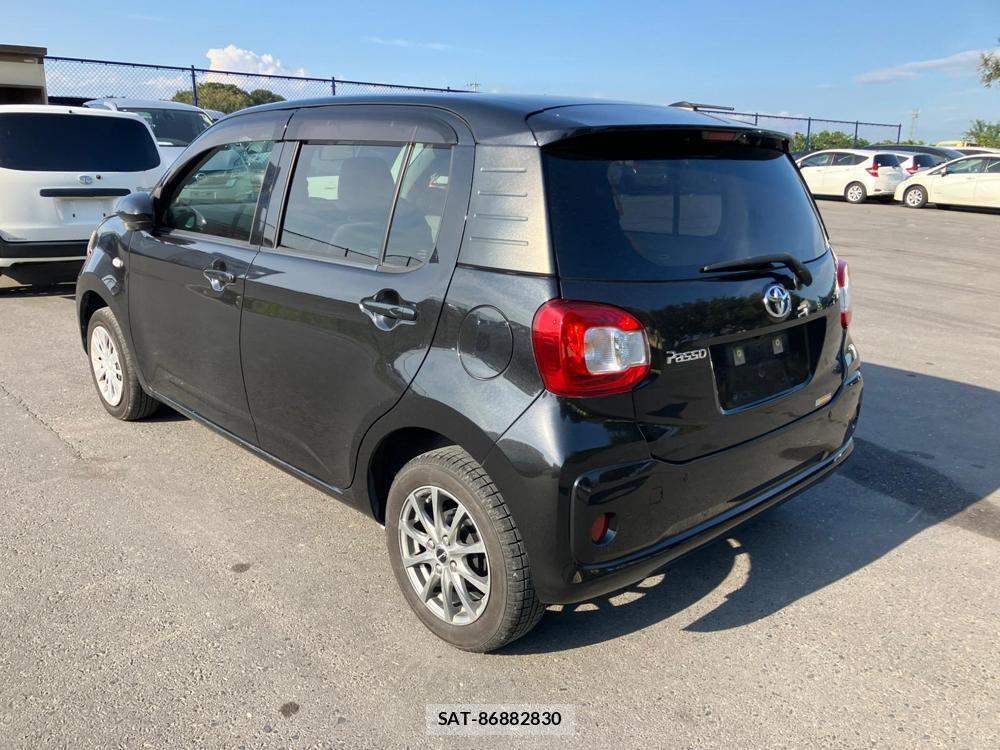 Toyota PASSO 2018-08 1300109-2