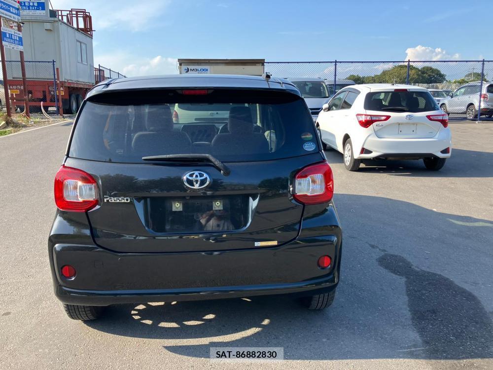 Toyota PASSO 2018-08 1300109-3