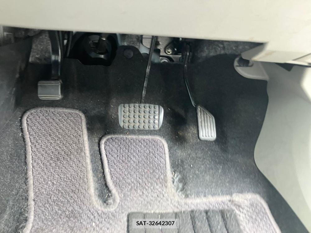 Toyota PASSO 2018 1298803-26