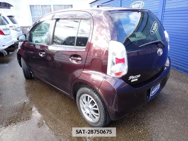 Toyota PASSO 2012-01 1310936-4