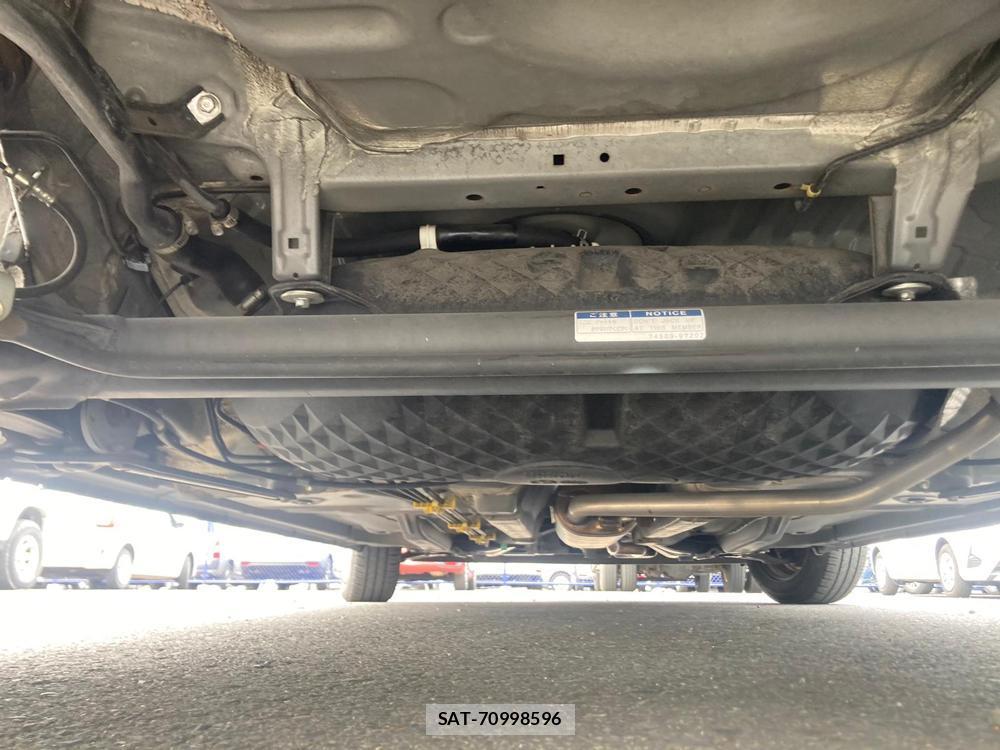 Toyota PASSO 2018 1327104-37
