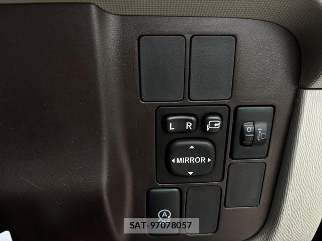 Toyota PASSO 2015-04 2318600-23