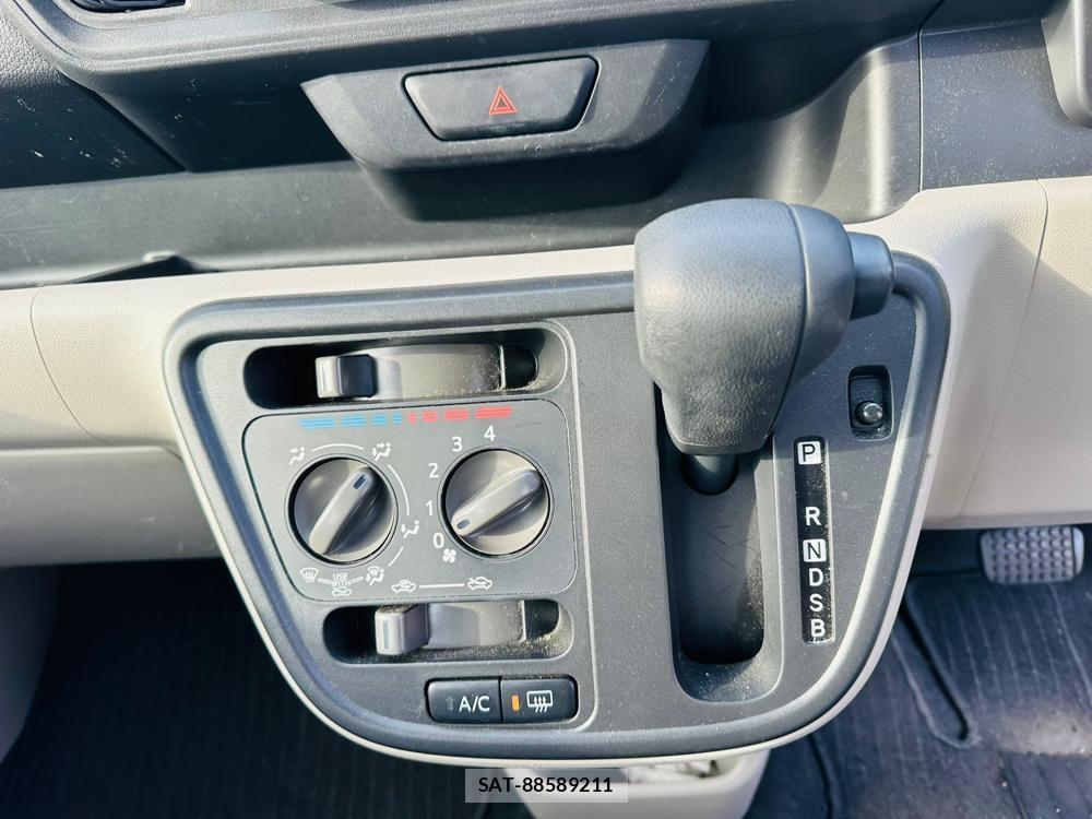 Toyota PASSO 2020 2370611-19
