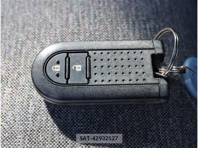 Toyota PASSO 2019-01 3383156-13