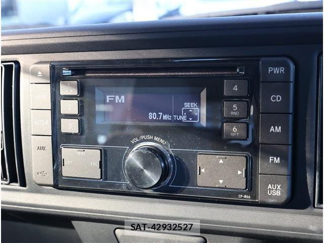 Toyota PASSO 2019-01 3383156-2