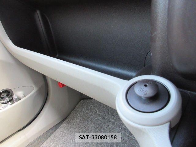Toyota PASSO 2014-03 3383191-24