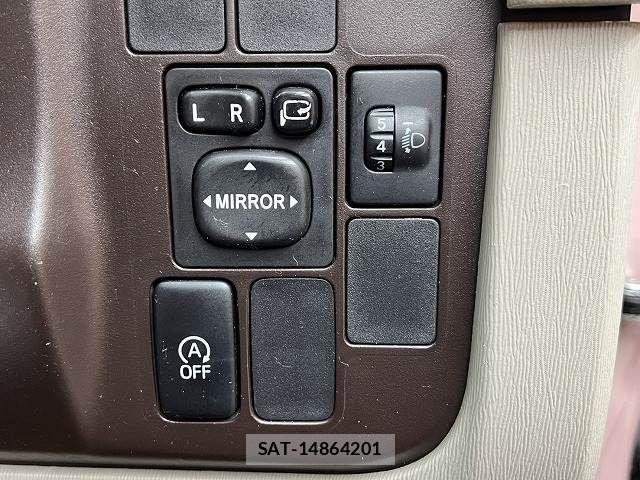 Toyota PASSO 2015-02 4423079-14