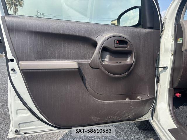 Toyota PASSO 2015-03 6015868-26