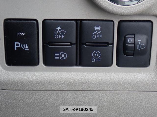 Toyota PASSO 2022-05 6015850-8