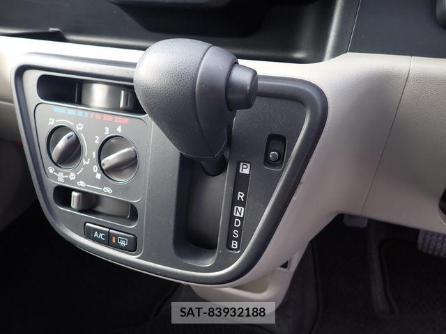 Toyota PASSO 2022-10 6015845-7