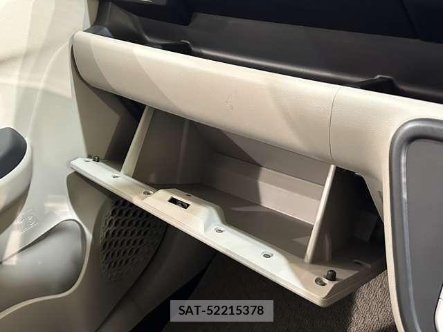 Toyota PASSO 2017-10 6691181-18