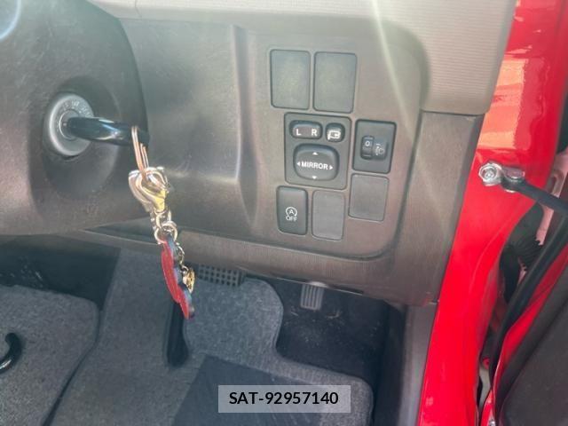 Toyota PASSO 2015-03 6997058-12