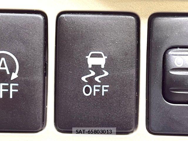 Toyota PASSO 2017-11 7060181-5