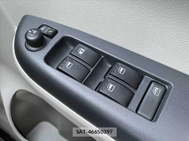 Toyota PASSO 2020-06 7060179-25