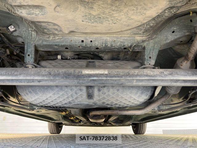 Toyota PASSO 2016-10 7060178-18