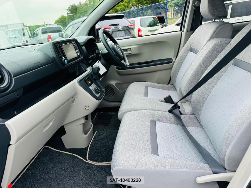 Toyota PASSO 2019-12 6911043-10
