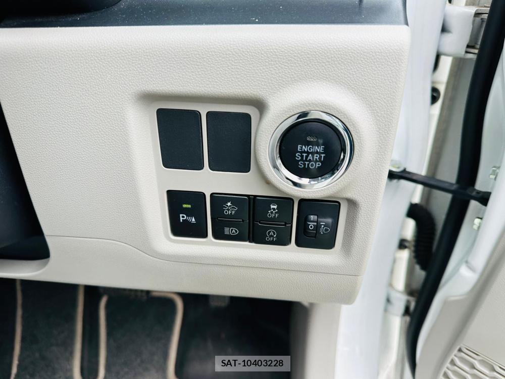 Toyota PASSO 2019-12 6911043-16