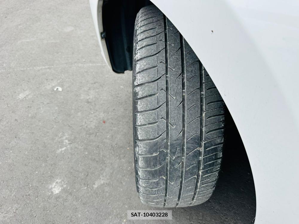 Toyota PASSO 2019-12 6911043-30