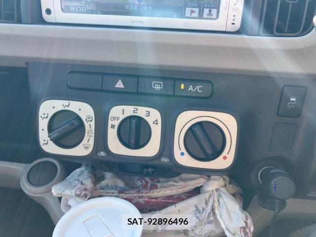 Toyota PASSO 2014-07 7223417-18