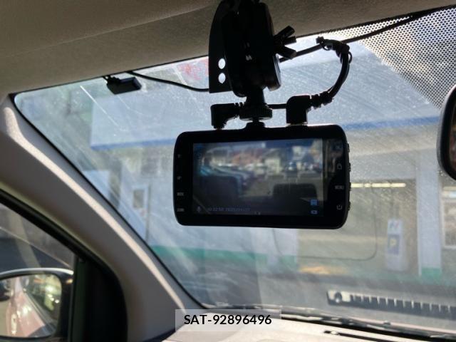 Toyota PASSO 2014-07 7223417-19