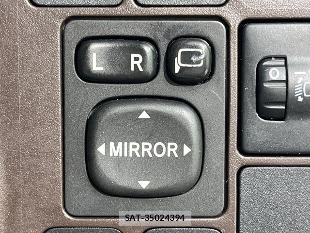 Toyota PASSO 2011-12 7223411-5
