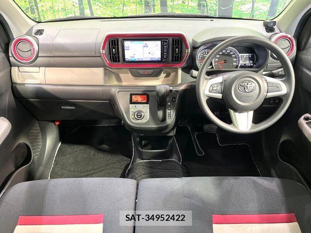 Toyota PASSO 2018-08 7215601-1