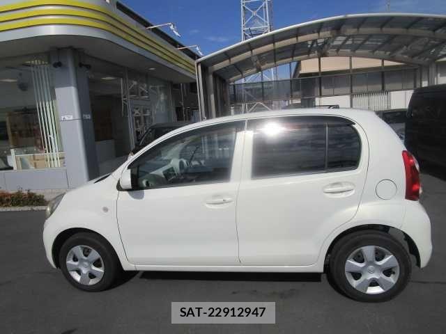 Toyota PASSO 2010-11 7223408-10