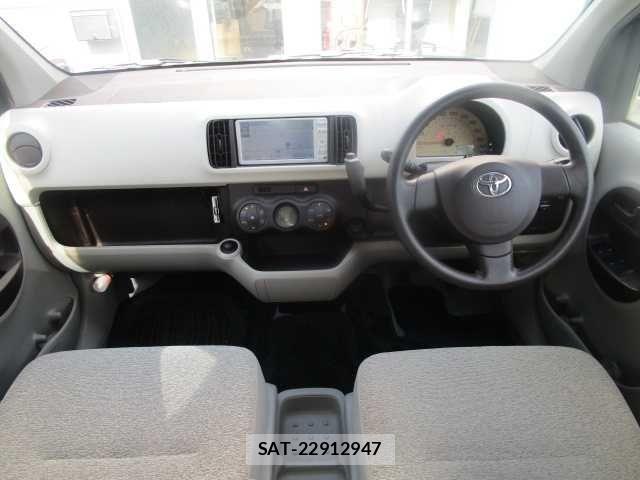 Toyota PASSO 2010-11 7223408-11