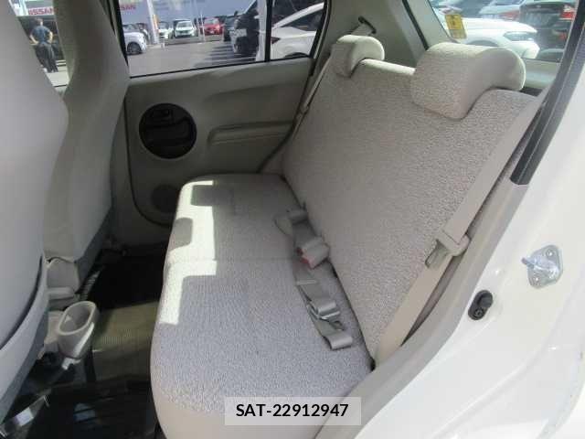 Toyota PASSO 2010-11 7223408-17
