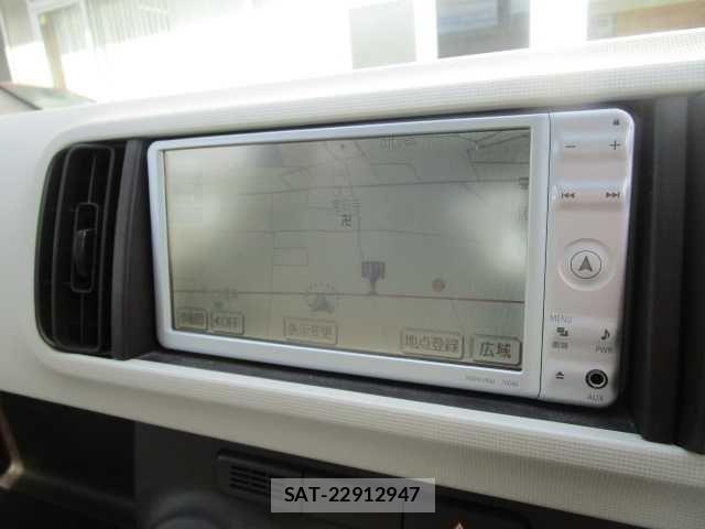 Toyota PASSO 2010-11 7223408-19