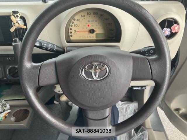 Toyota PASSO 2012-07 7217978-17