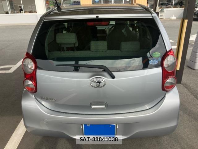Toyota PASSO 2012-07 7217978-4