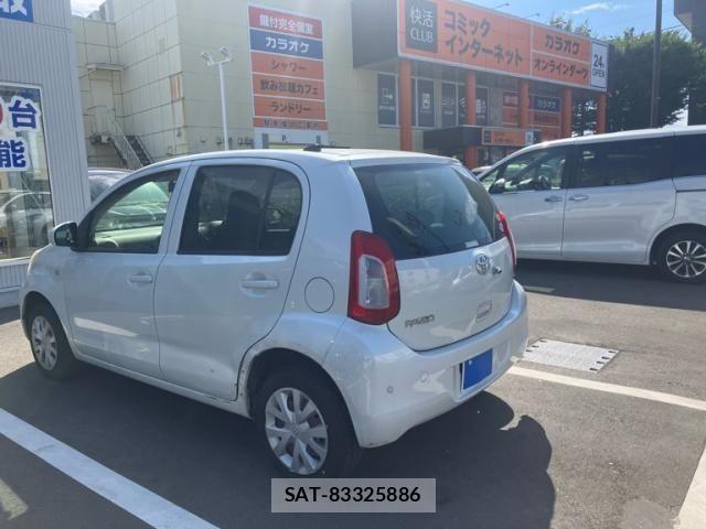 Toyota PASSO 2015-08 7216628-2